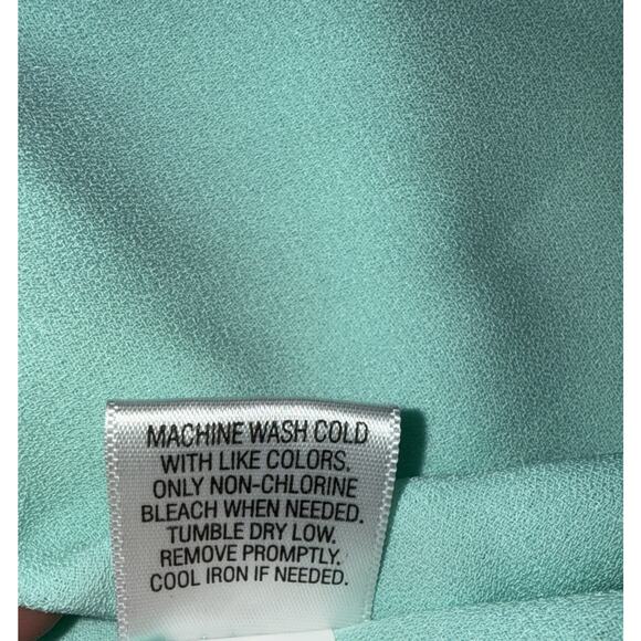 Apt 9 Mint Button Blouse Long Sleeve - Medium - Picture 8 of 8